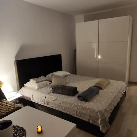 Sea Lazur - Next To The Appartamento Burgas